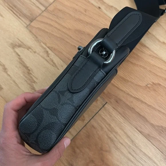 Star Wars X Coach Terrain Crossbody bag Signature Canvas With Motif black - Picture 5 of 14